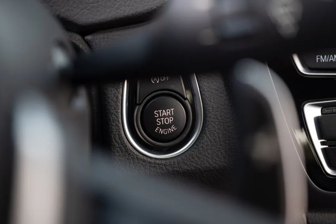 宝马428i硬顶敞篷落地价2022,宝马428i二手车值得买吗