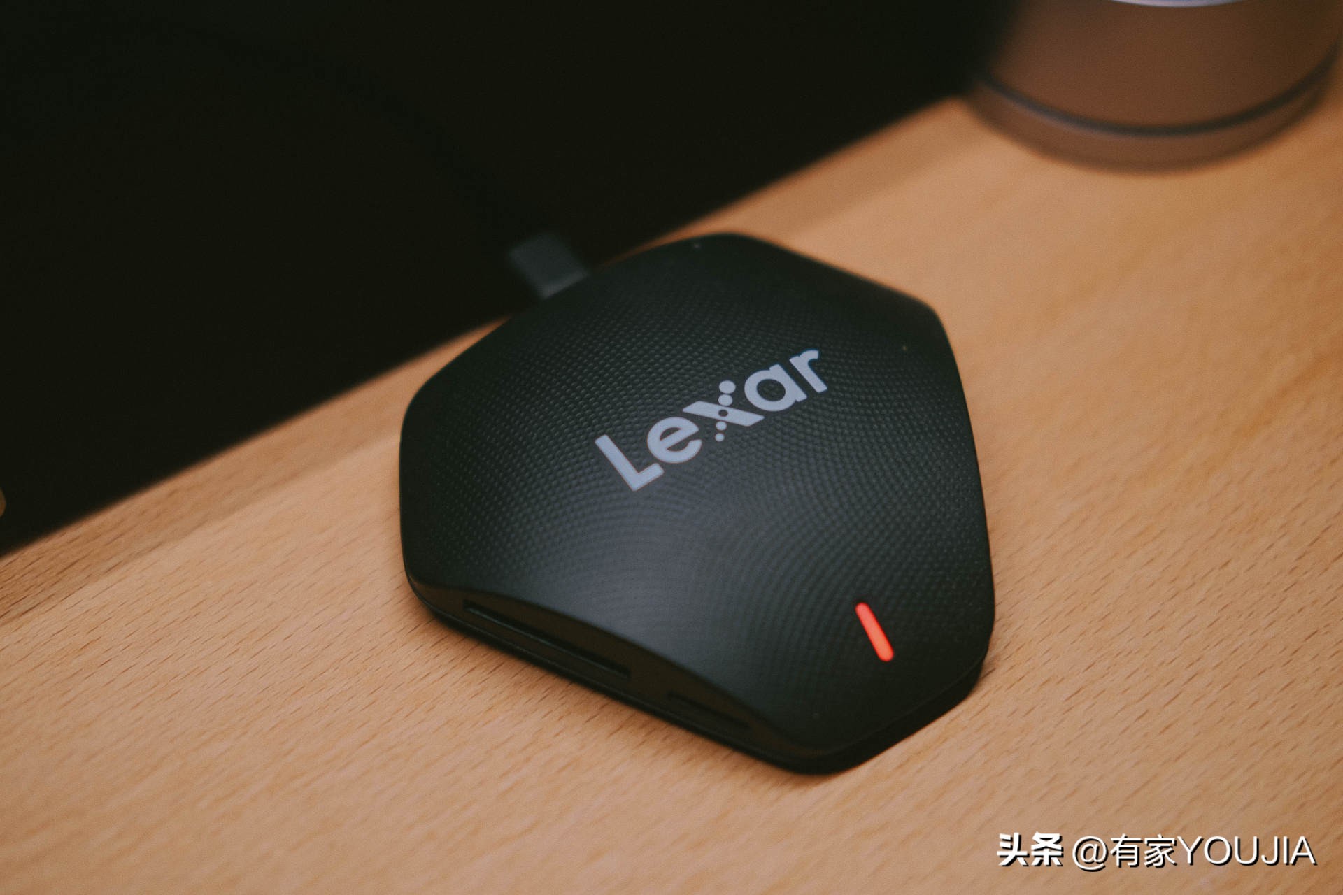 我的桌面改造之路，附20件桌面好物分享