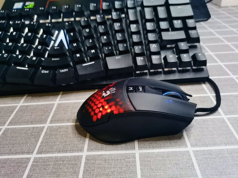 双飞燕血手幽灵鼠标q81升级版,血手幽灵鼠标怎么彻底关闭后台