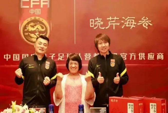 没有人比我更了解中国足球,没有人比自己更懂篮球