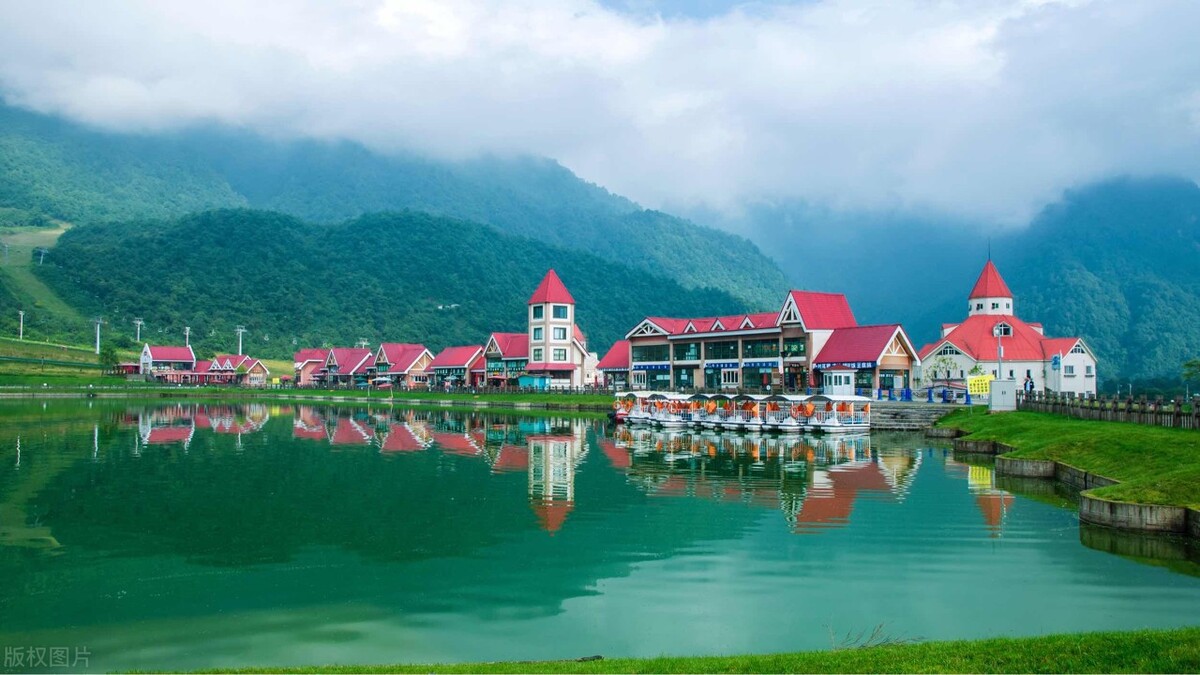 成都旅游全攻略自由行美食攻略,成都天府之国必去景点