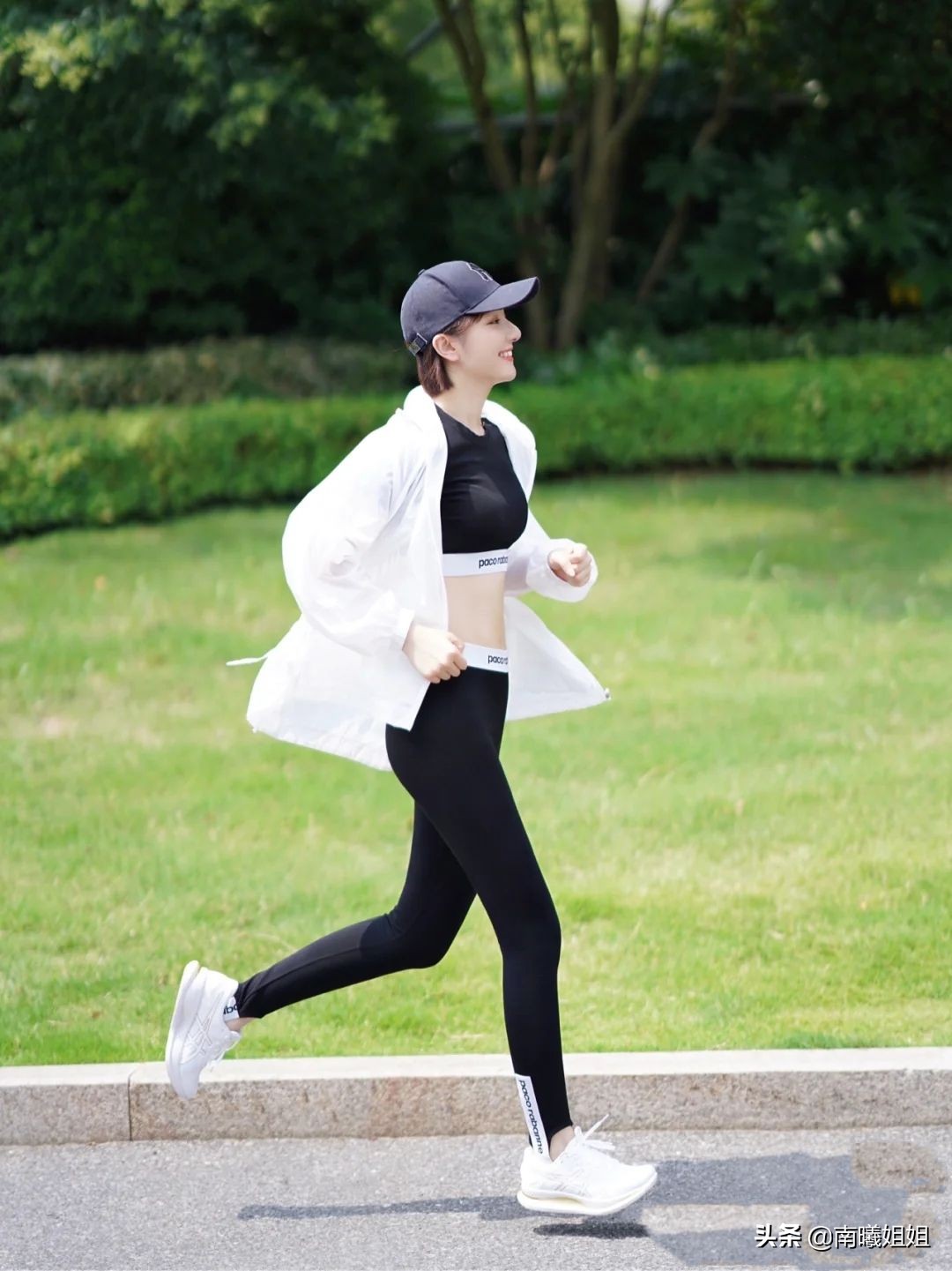 无痕裤穿搭街拍,无痕裤街拍穿搭