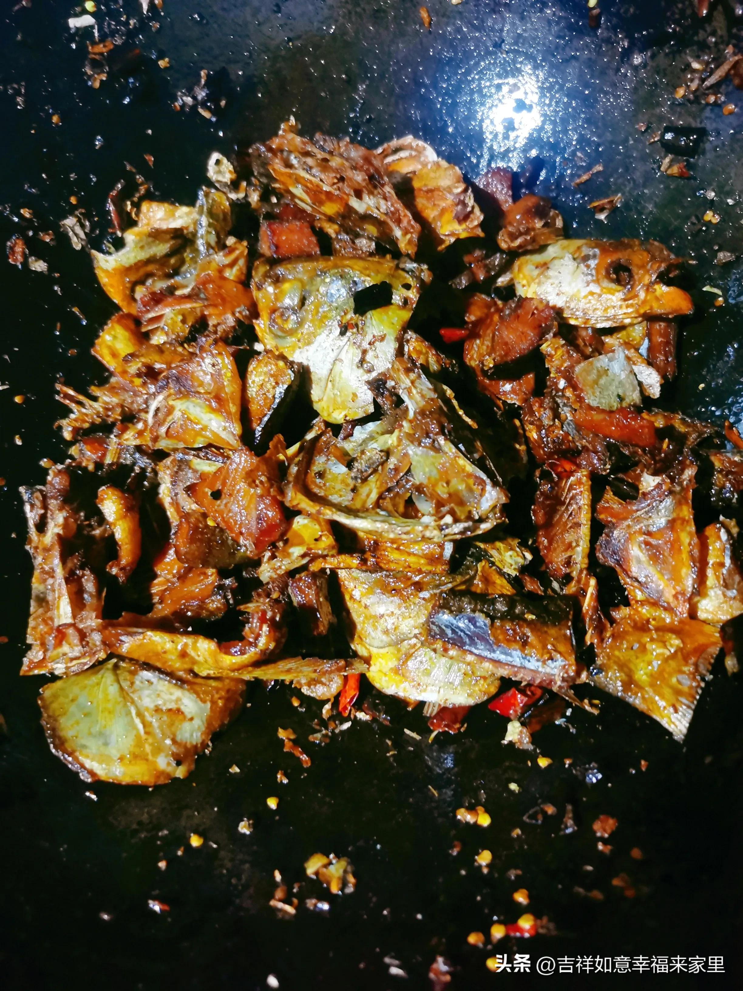 咸鱼干搭配什么菜好吃,炸咸鱼干做法