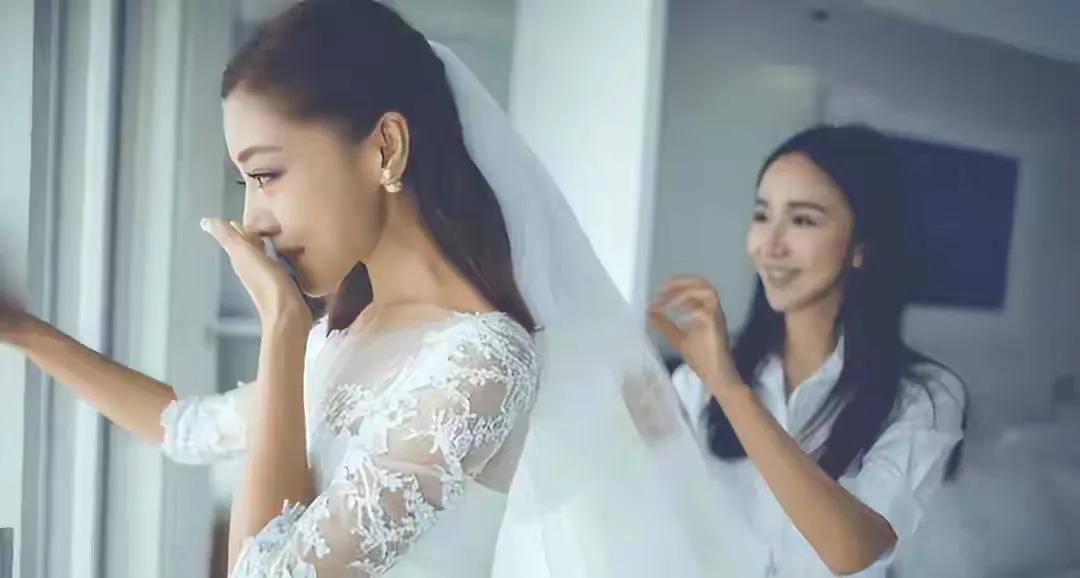 邓家佳有没有结过婚,邓家佳结婚前和谁谈恋爱