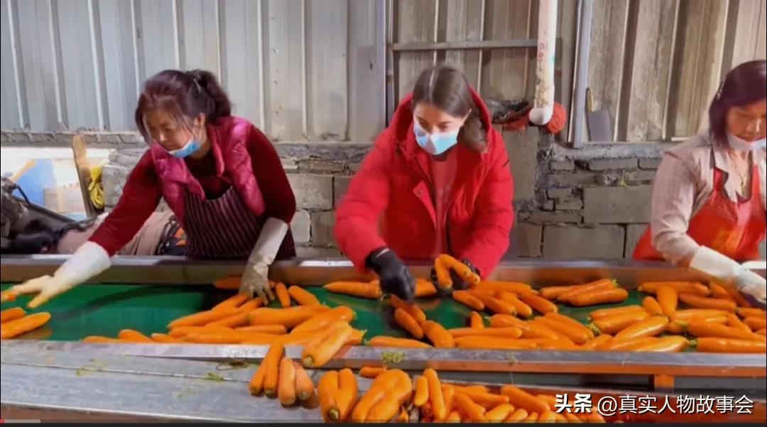 乌克兰美女远嫁福建农村，婆婆帮忙带孩子，发现当中国儿媳真幸福