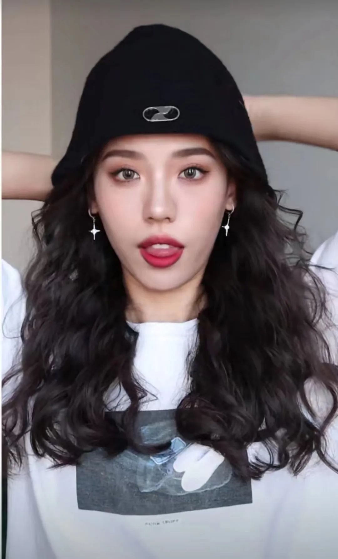 适合长脸窄的过新年发型,又可爱又不显脸大的披着头的发型