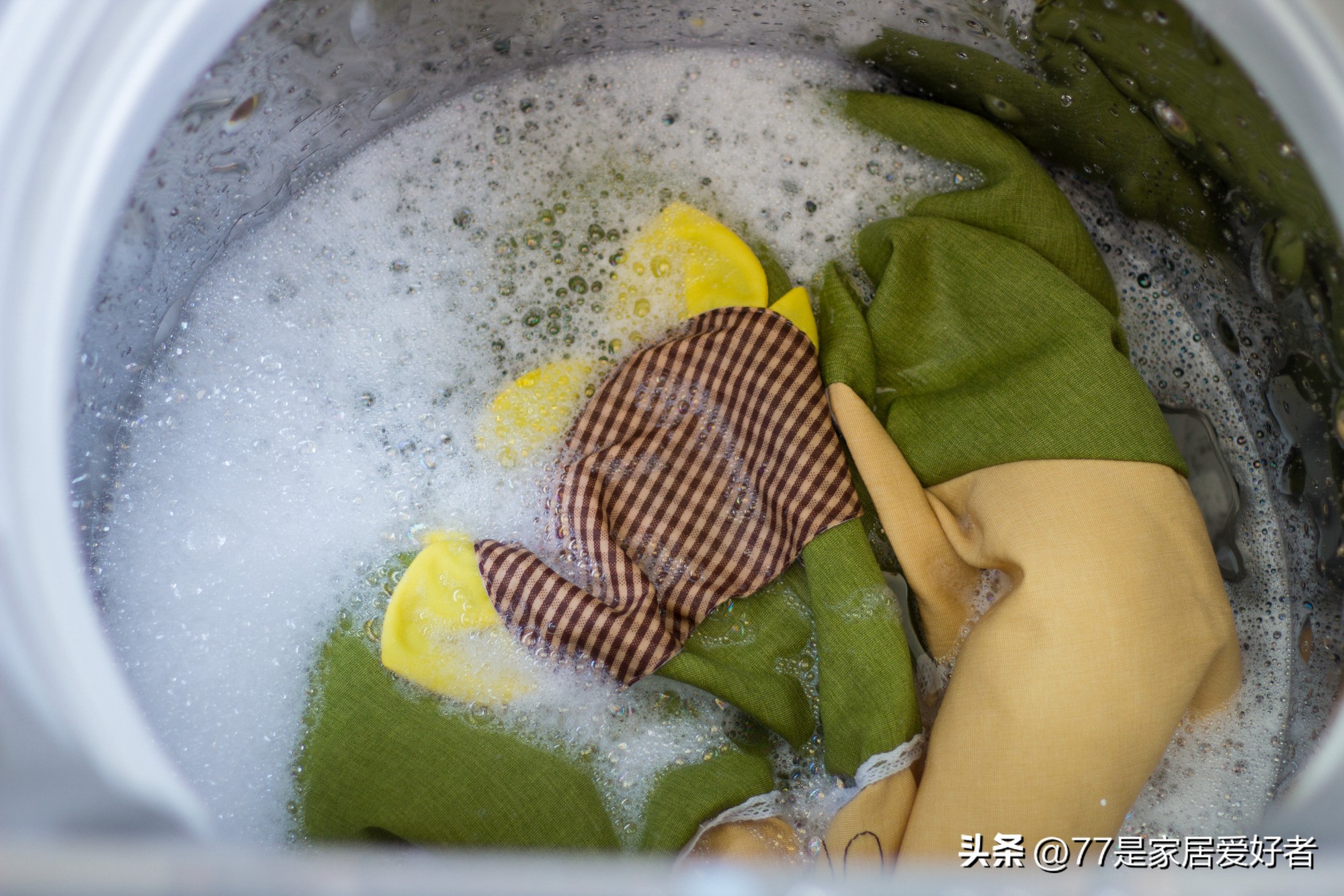 西门子滚筒洗衣机优点和性能,海尔全自动滚筒洗衣机缺点