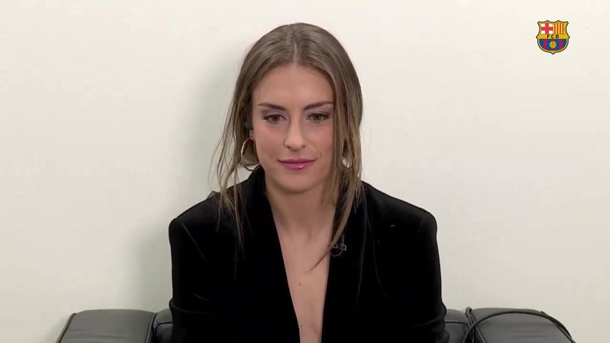 足坛十大被低估的球员,世界公认的足球十大美女