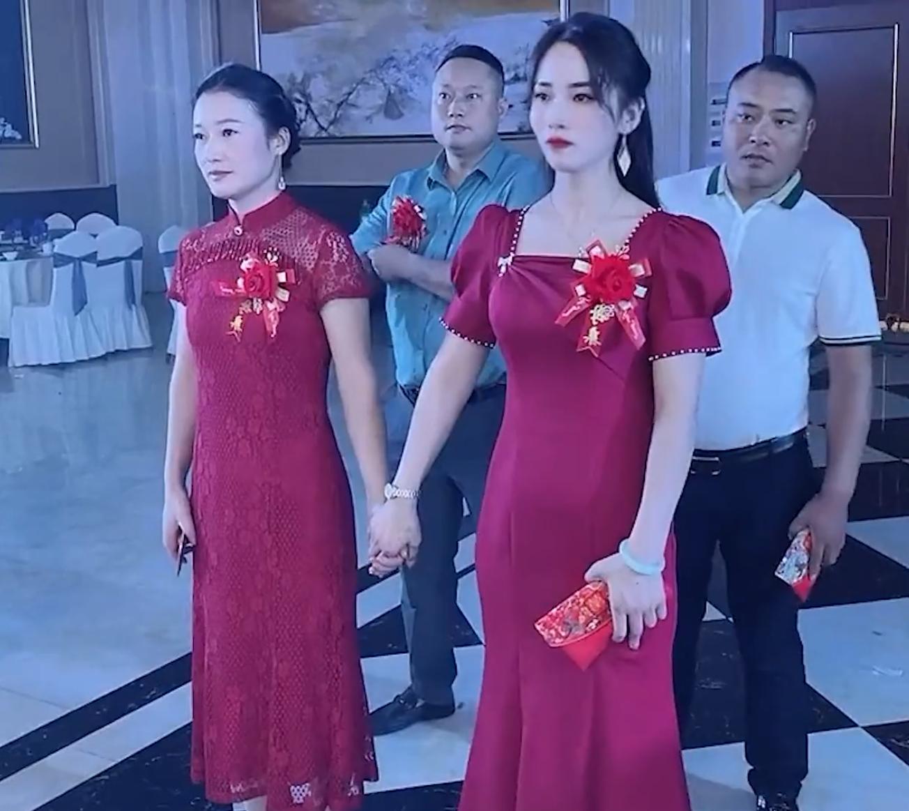 最年轻丈母娘走红网络32岁,最年轻丈母娘爆红网络