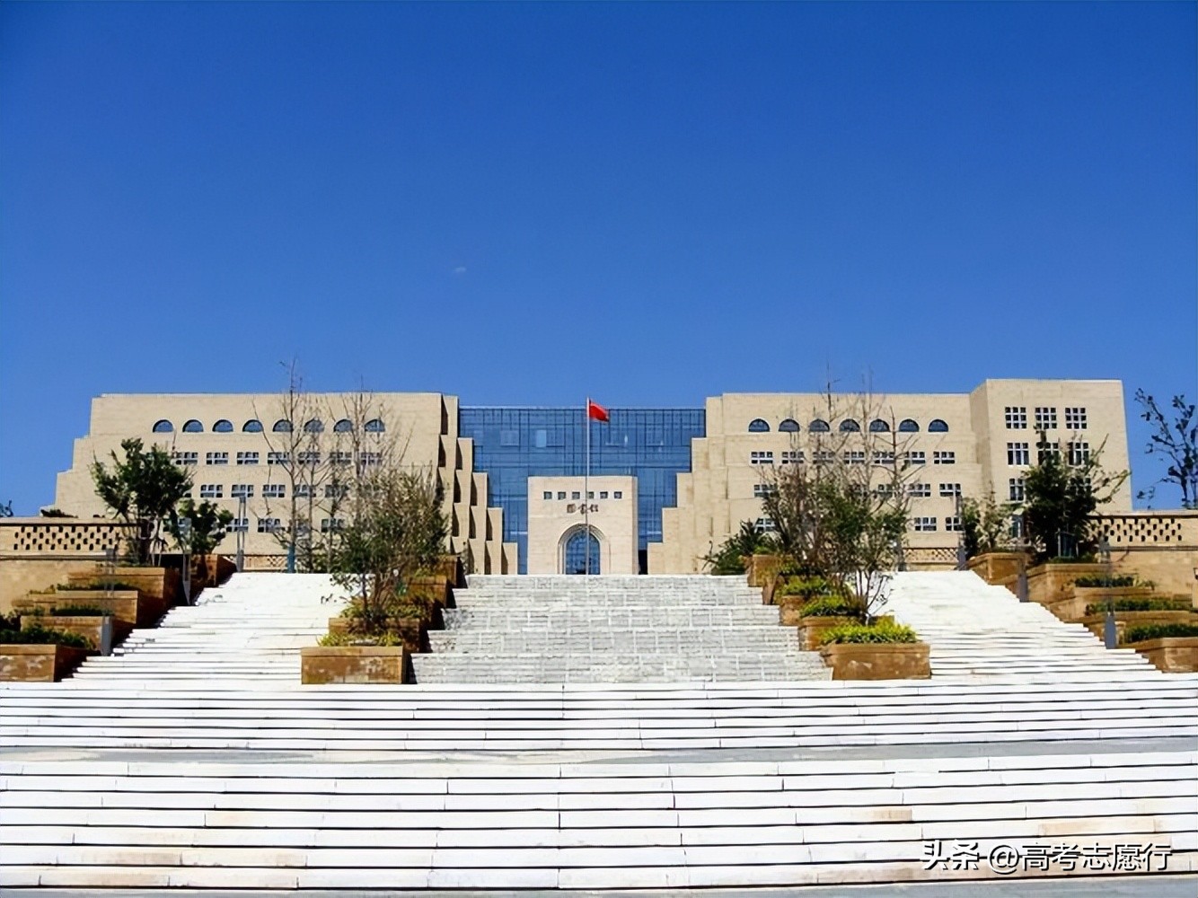 12所双一流66所大学,两所大学985211