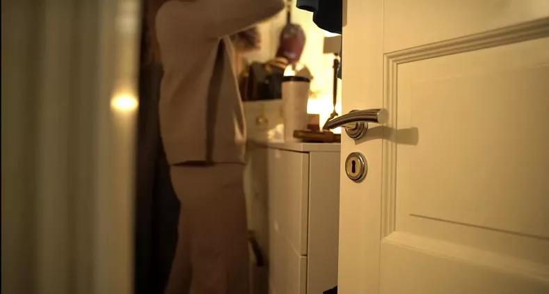 北极圈极夜生活,北极圈的极夜生活