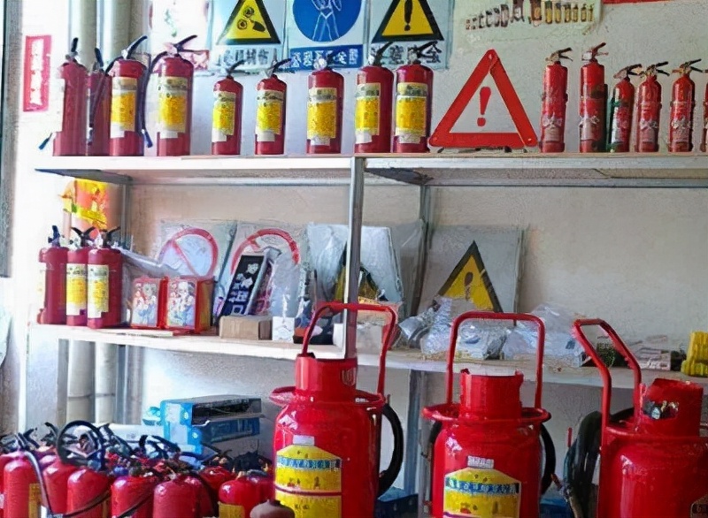 灭火器保质期过了但气压正常,灭火器过保质期了还能正常使用吗