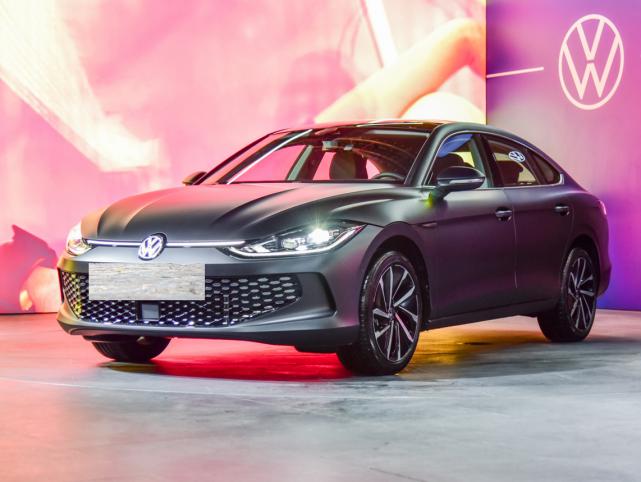 大众凌渡无框车门照片,大众凌渡l2022双离合热辣版讲解