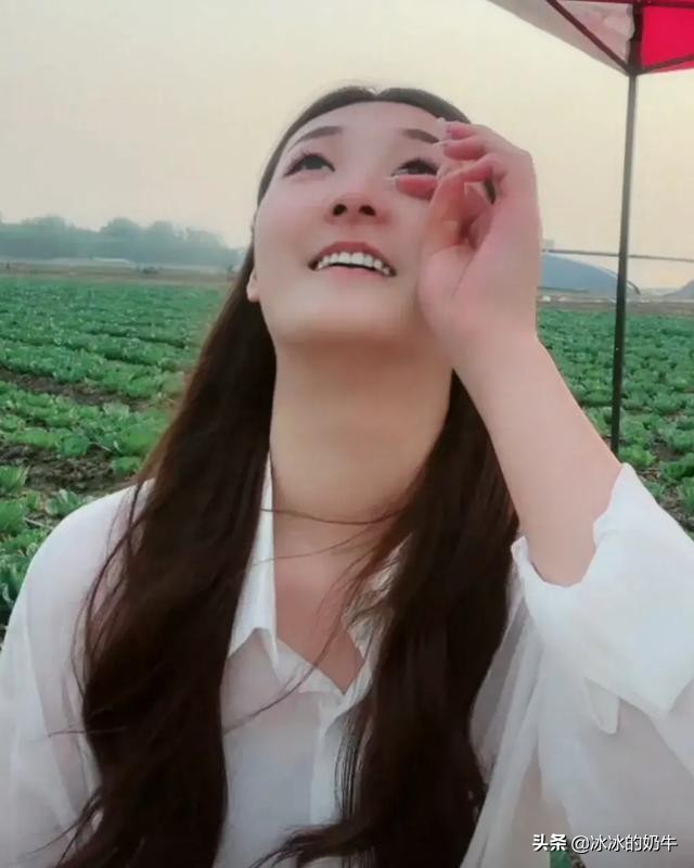 陈亚男为了赚流量当网红,陈亚男赚钱吗