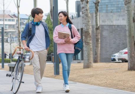 妻子对丈夫的精华过敏，还能同房和生娃么？听听医生怎么说