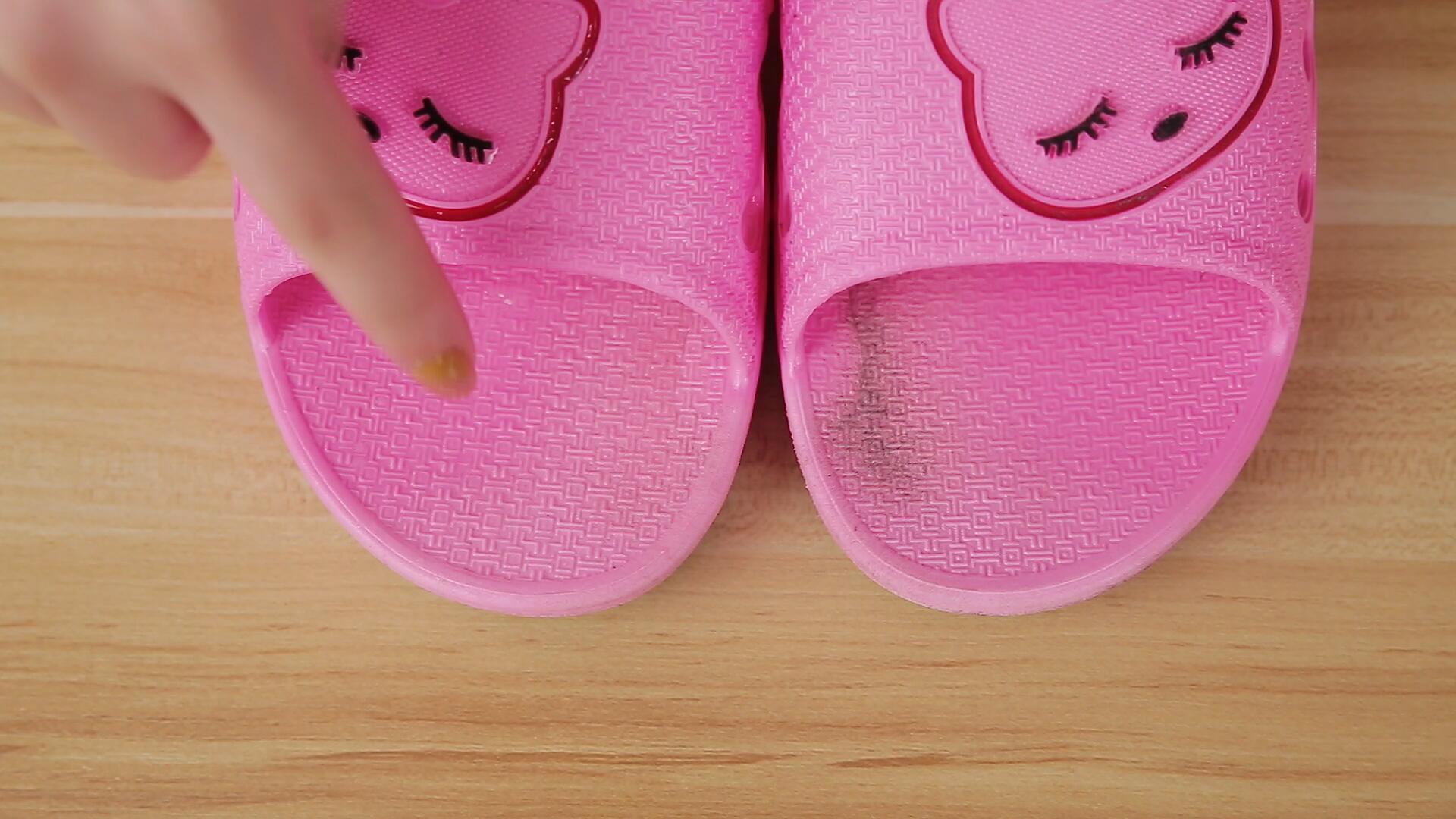 不管拖鞋多脏，教你“土方法”，拖鞋立马变干净