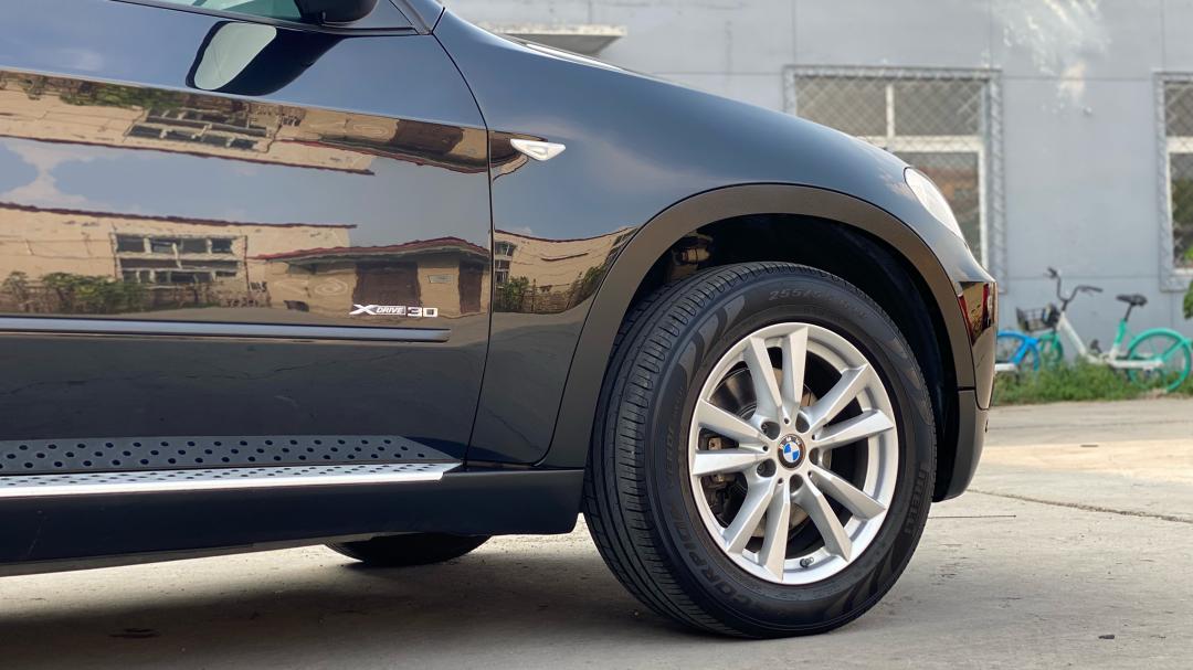 14款宝马x5老改新过程,2011款宝马x5翻新修复