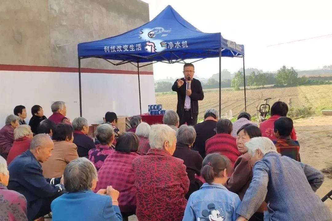 如果净水器喝的水是脏水怎么办 (净水器被接下水喝两年脏水)