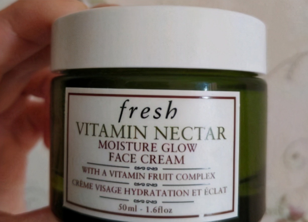 滋润美白效果最好的面霜,好用的美白保湿面霜