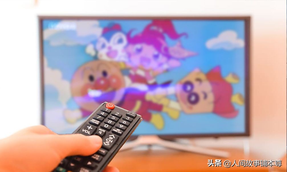 在爱情酒店“带孩子”，年幼的他竟成为我的老师