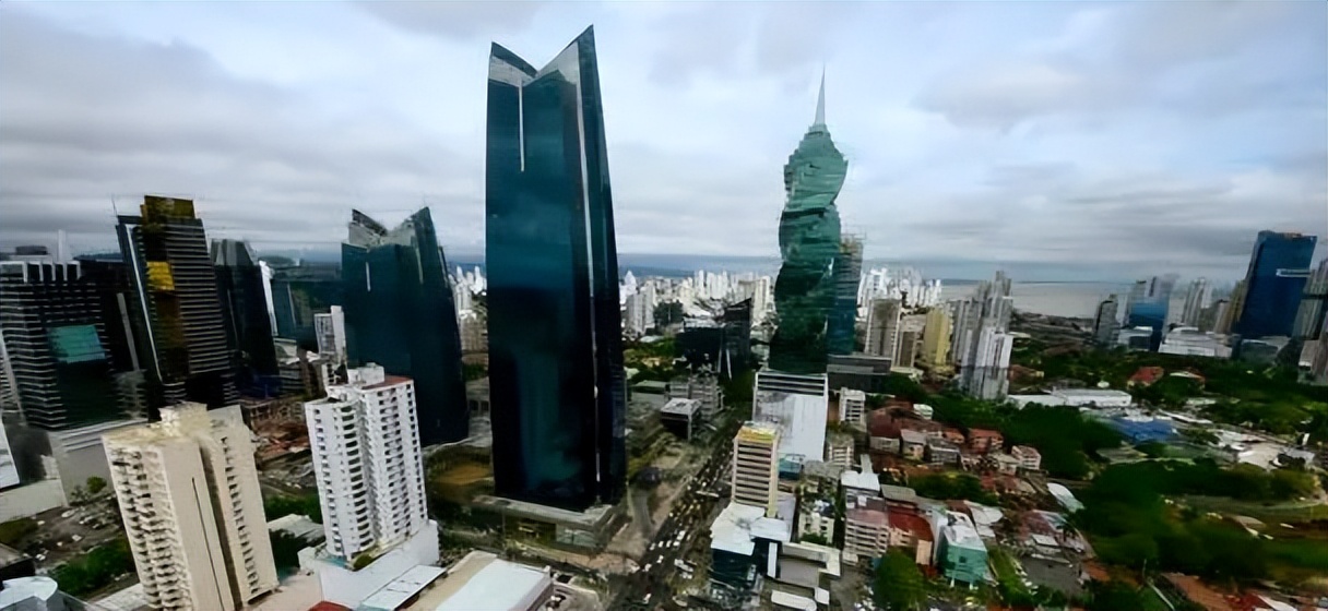 酋长是怎么形成的,酋长国的成立