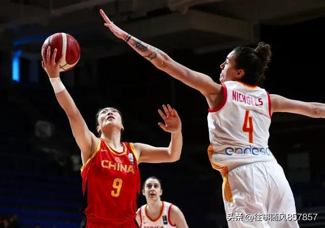 李梦是不是现役女篮第一人,李梦当年19岁比赛