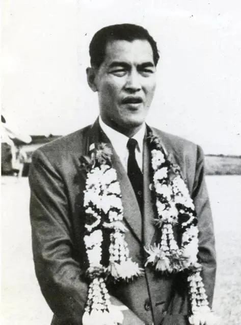 国足李惠堂孙兴慜,国足传奇球星李惠堂