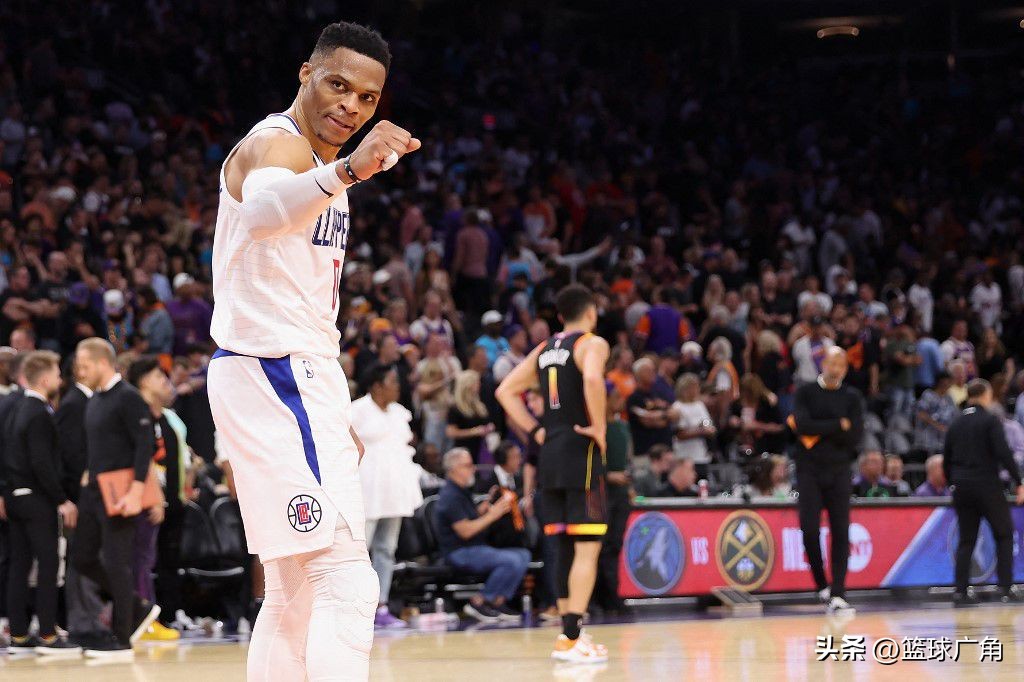 快船球衣面前字母什么意思 (快船主场球衣什么意思)