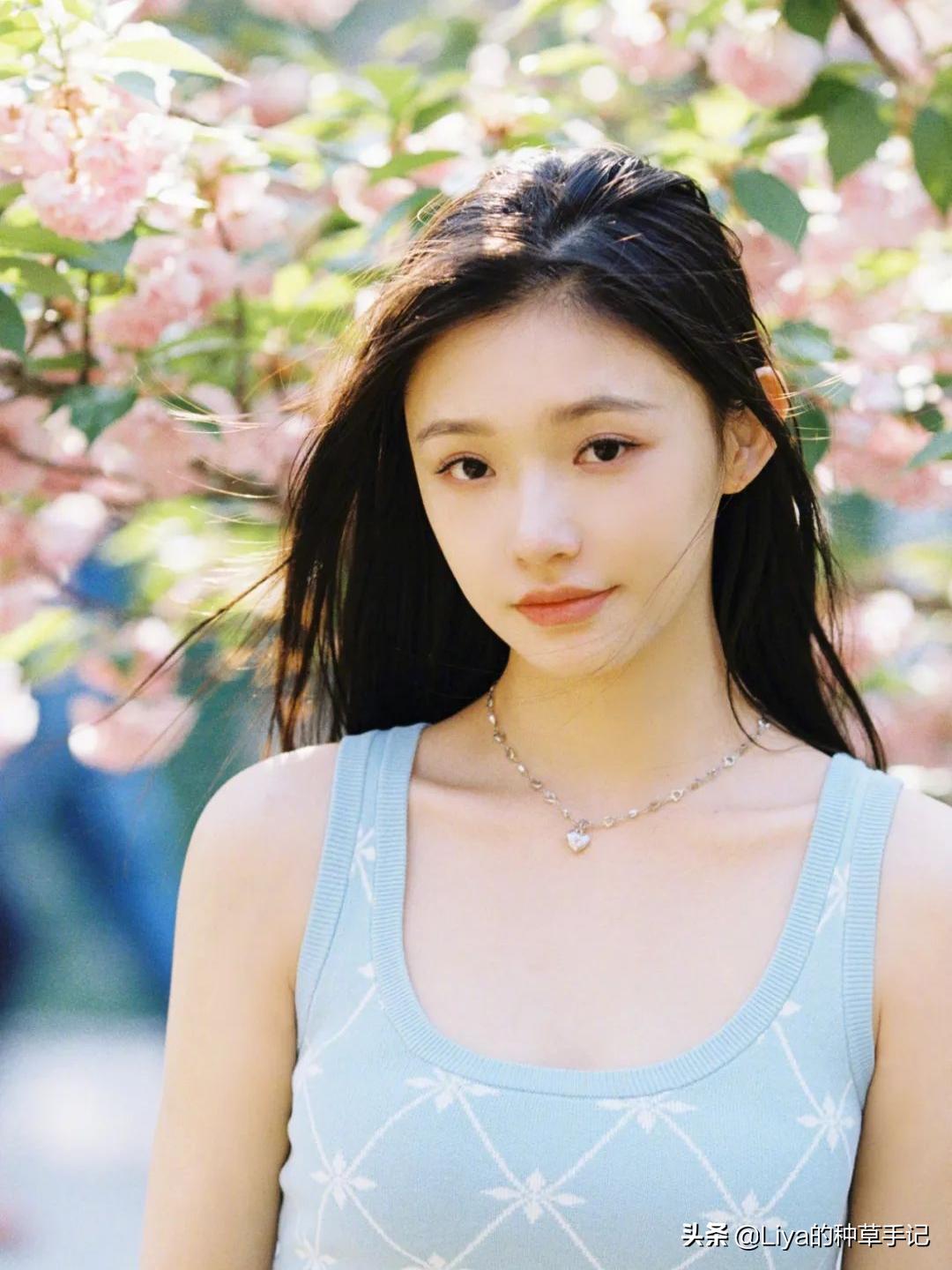 吊带内搭遮副乳遮肉,穿吊带怎么遮肉副乳