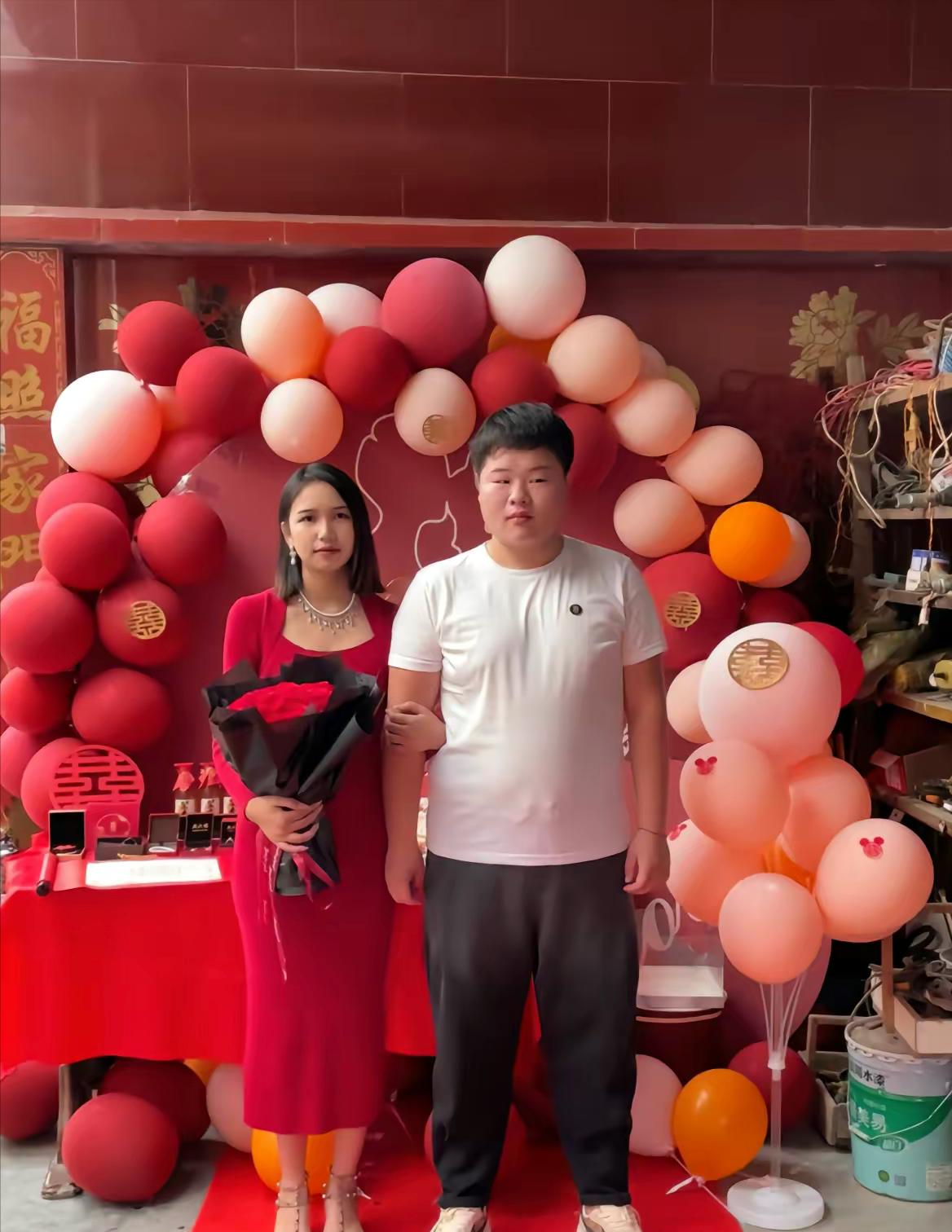 女子晒出订婚视频女主,拍结婚照当天才知道未婚妻真面目