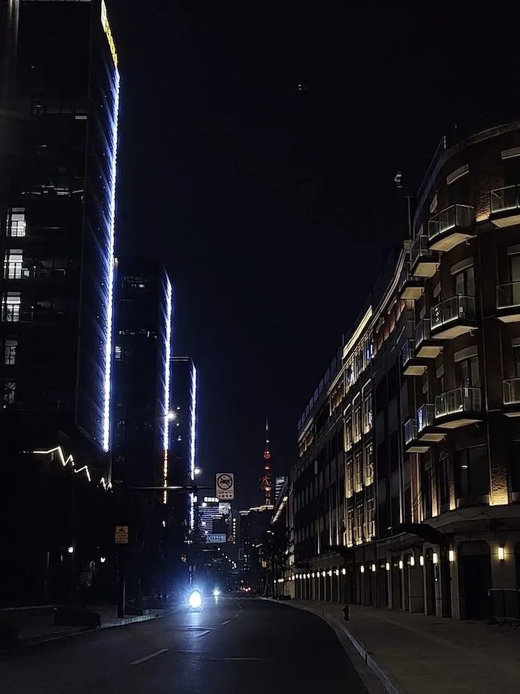 小布摄影团丨魔都夜生活的N种打开方式，快收藏起来→
