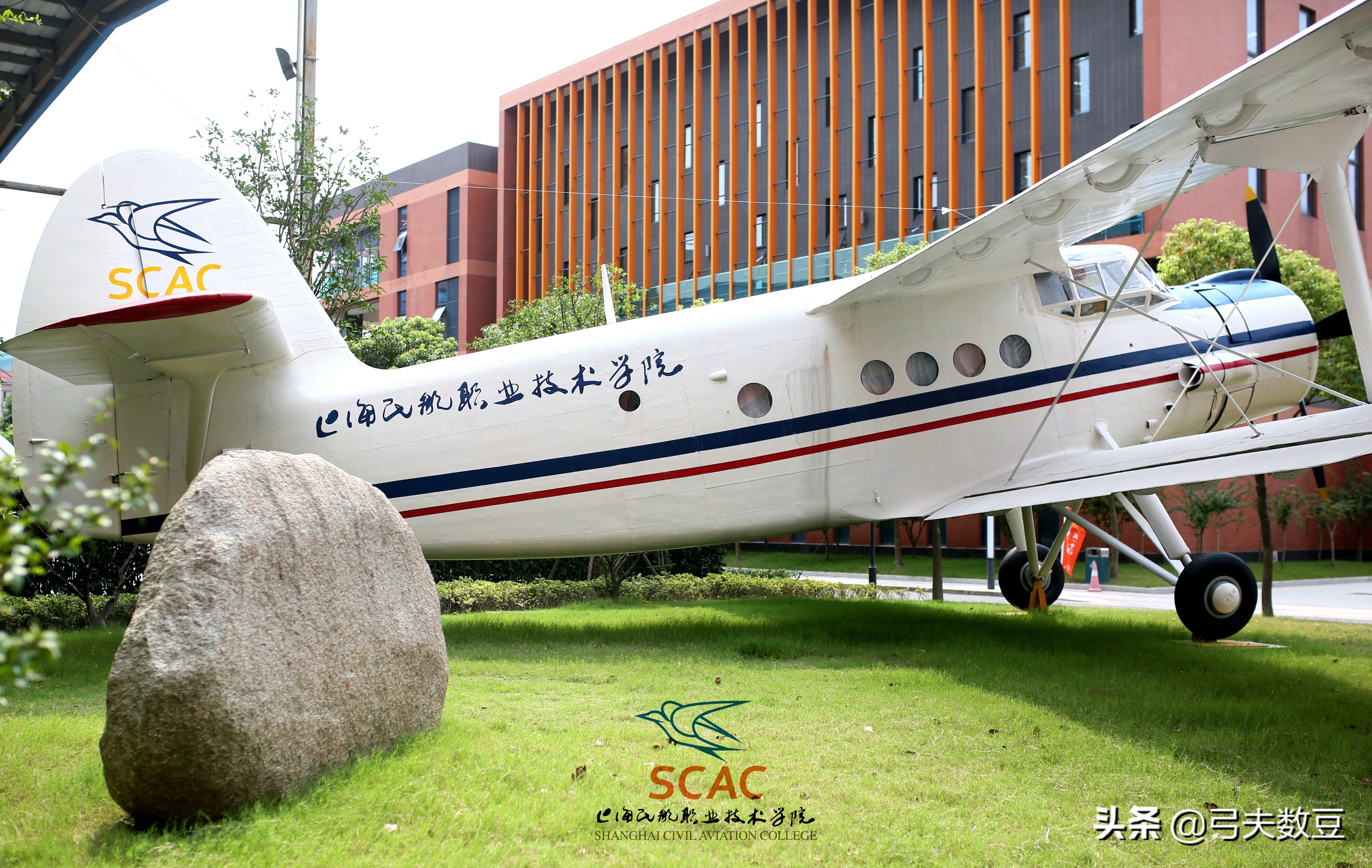 就业最好的五所大学超211,这4所211高校考上就是金饭碗