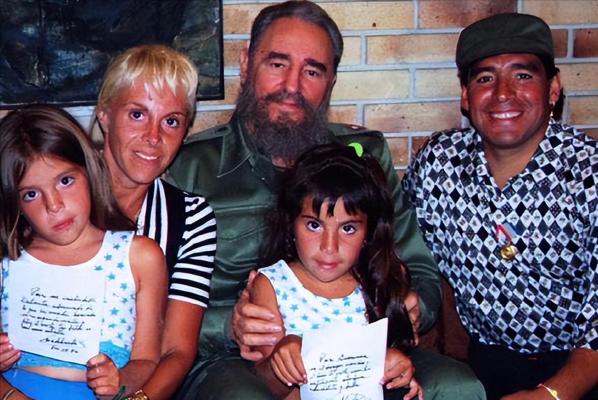 绾康椹媺澶氱撼鍞編瑙嗛,椹媺澶氱撼鍙嶇編鏂楀＋