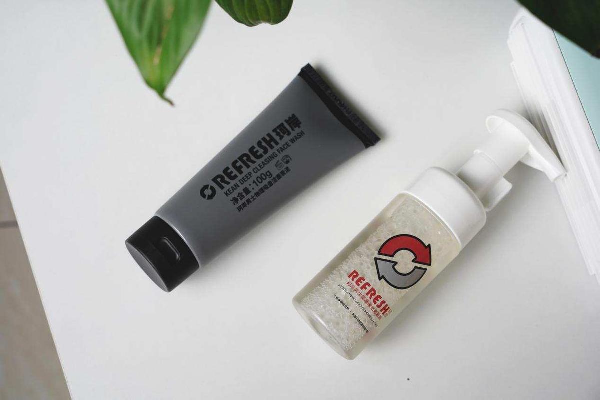 适合青春期男孩用的洁面产品,男孩子洁面