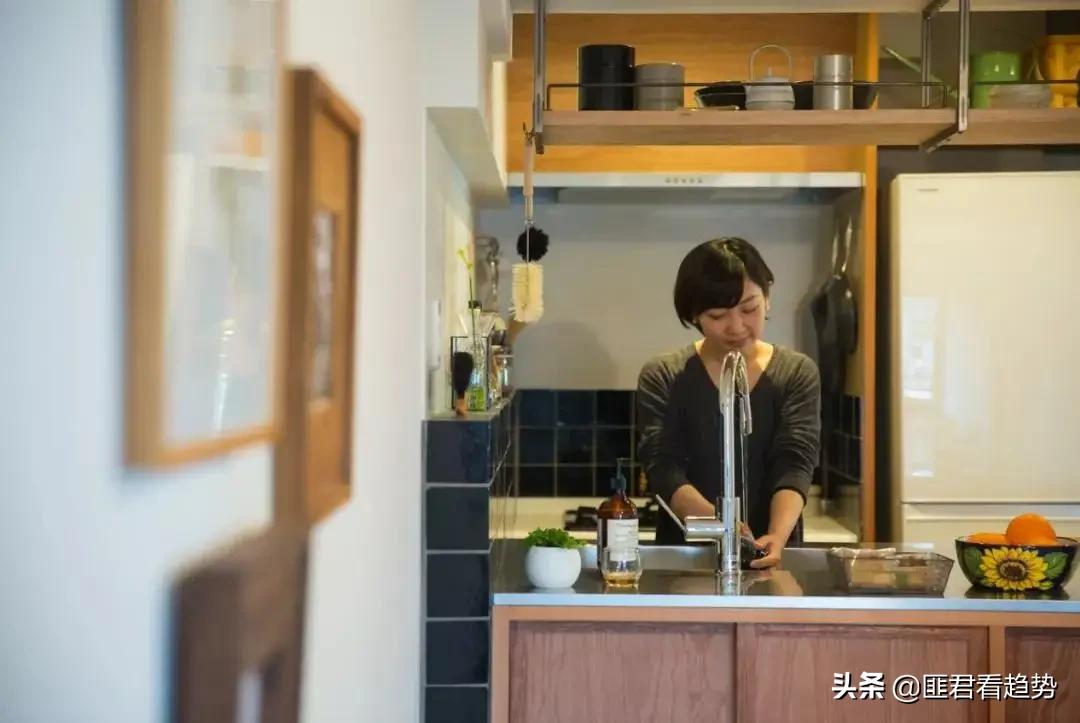 一分钟看懂渡边直美,30秒读懂日本