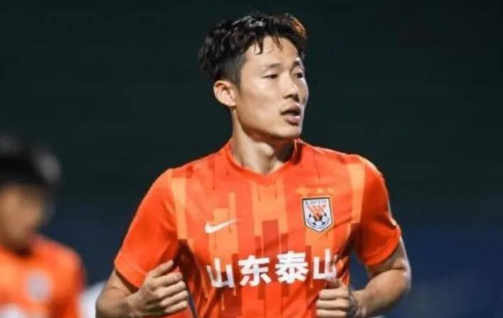 嚣张韩国球员,中国韩国世预赛主场孙准浩