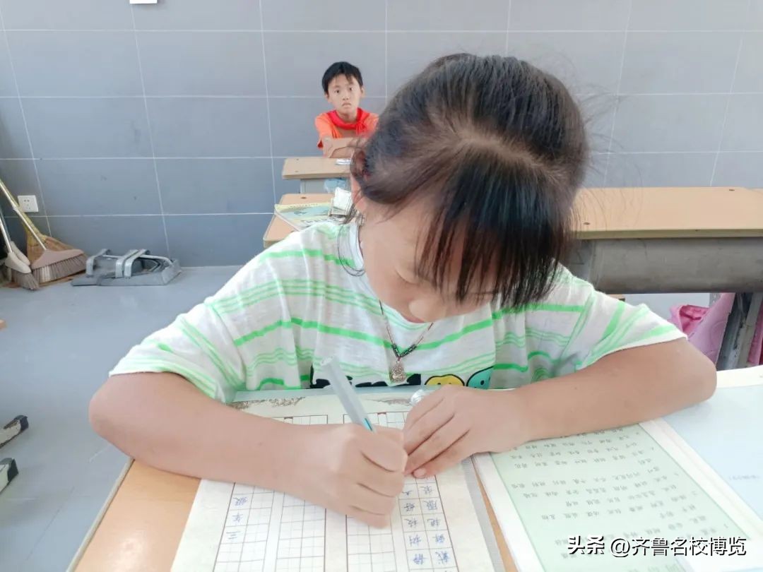 大路小学举行庆祝教师节系列活动,心怀皓月致敬师恩教师节活动