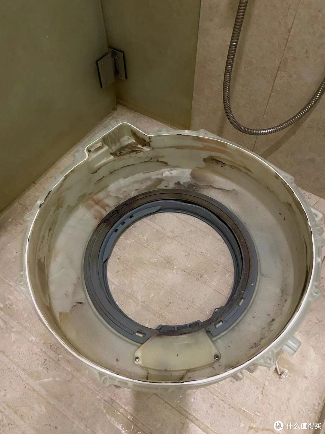 自己换滚筒轴承,修理滚筒洗衣机轴承需要什么工具