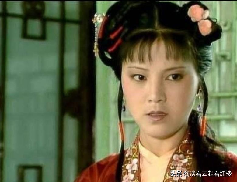 晴雯喜欢袭人还是贾母好,袭人和晴雯性格