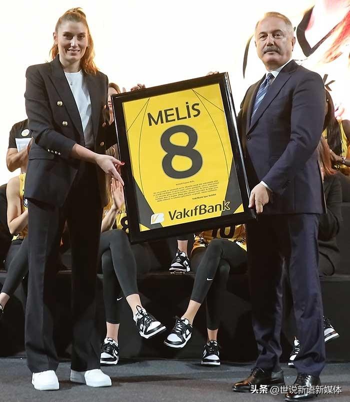 瓦基弗银行保留五号球衣,埃格努和朱婷最新视频