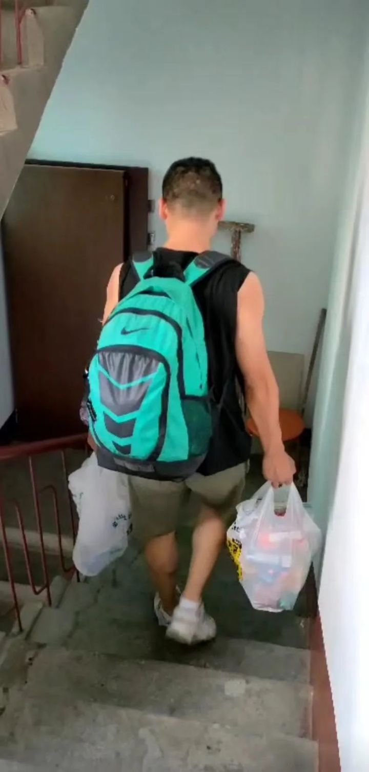 脑瘫妈妈的心路历程,一位脑瘫患儿妈妈的真实诉说