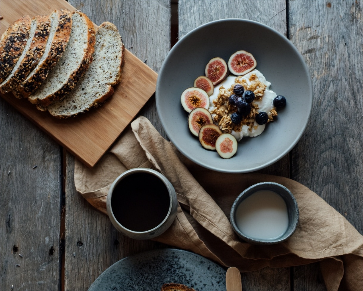 研究发现心跳快慢和寿命长短有关,心跳速度与寿命长短的关系