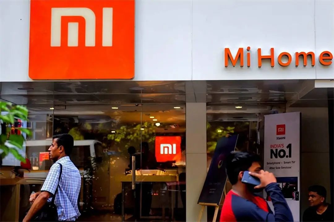 雷军四箭齐发开启小米重新创业,雷军宣布小米全资造车