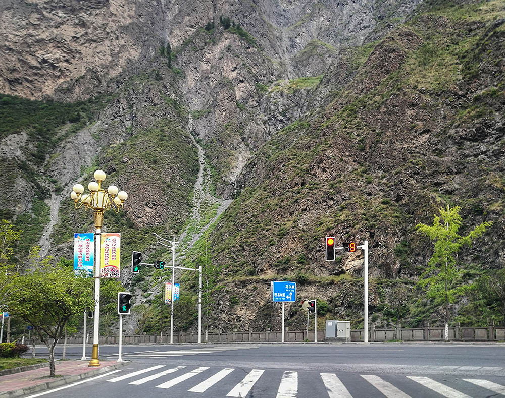 西部大草原旅游攻略,四川红原大草原自驾旅游攻略