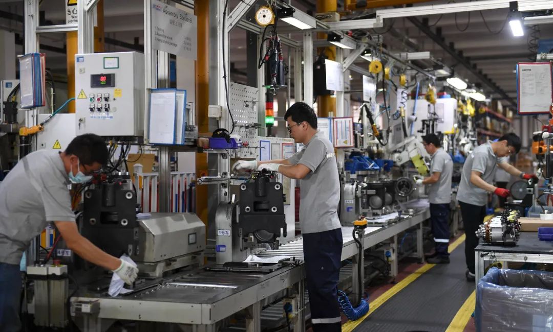 国际巨头为何扎堆布局男士美妆,国际巨头为什么都落户一线城市