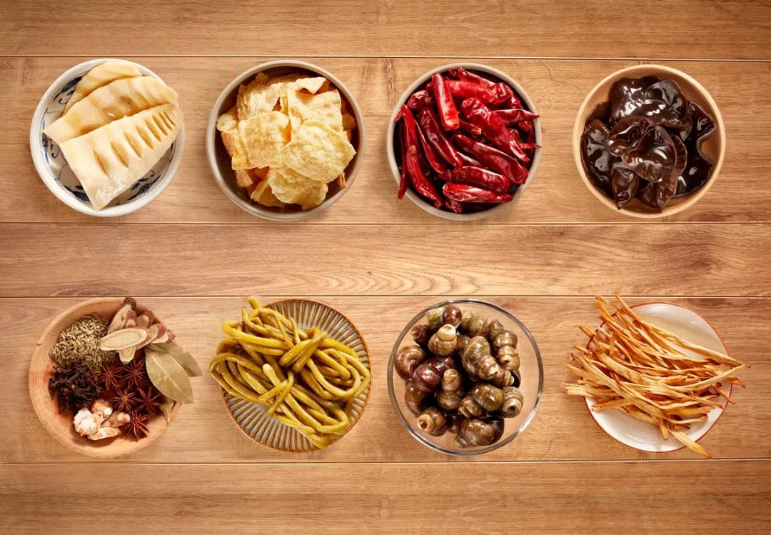 柳州螺蛳粉怎么发展起来的,柳州螺蛳粉投资一百亿