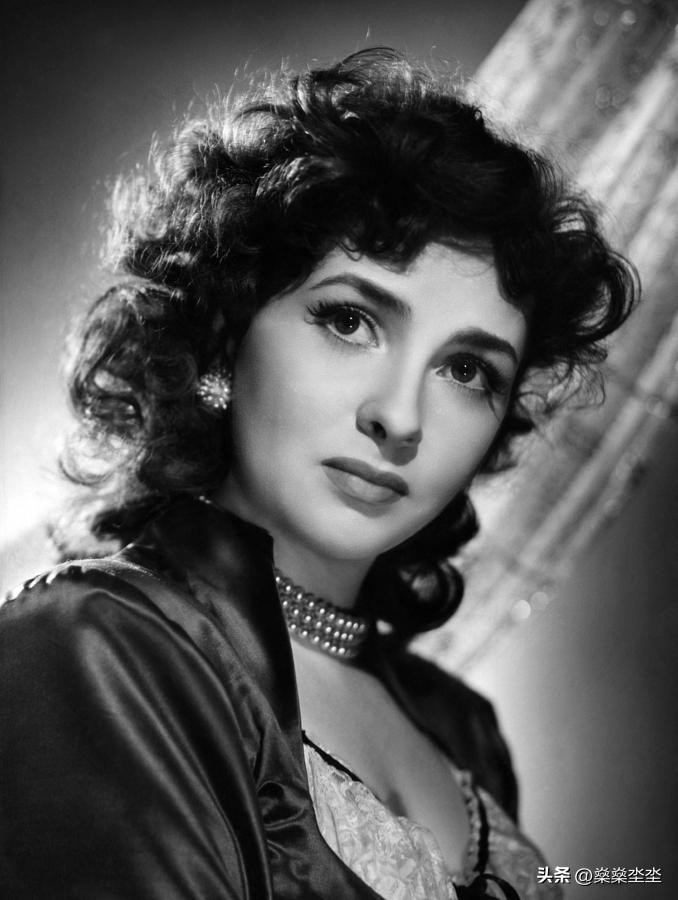 20世纪的蒙娜丽莎，最美貌的艾丝美拉达，吉娜精彩又造作的人生