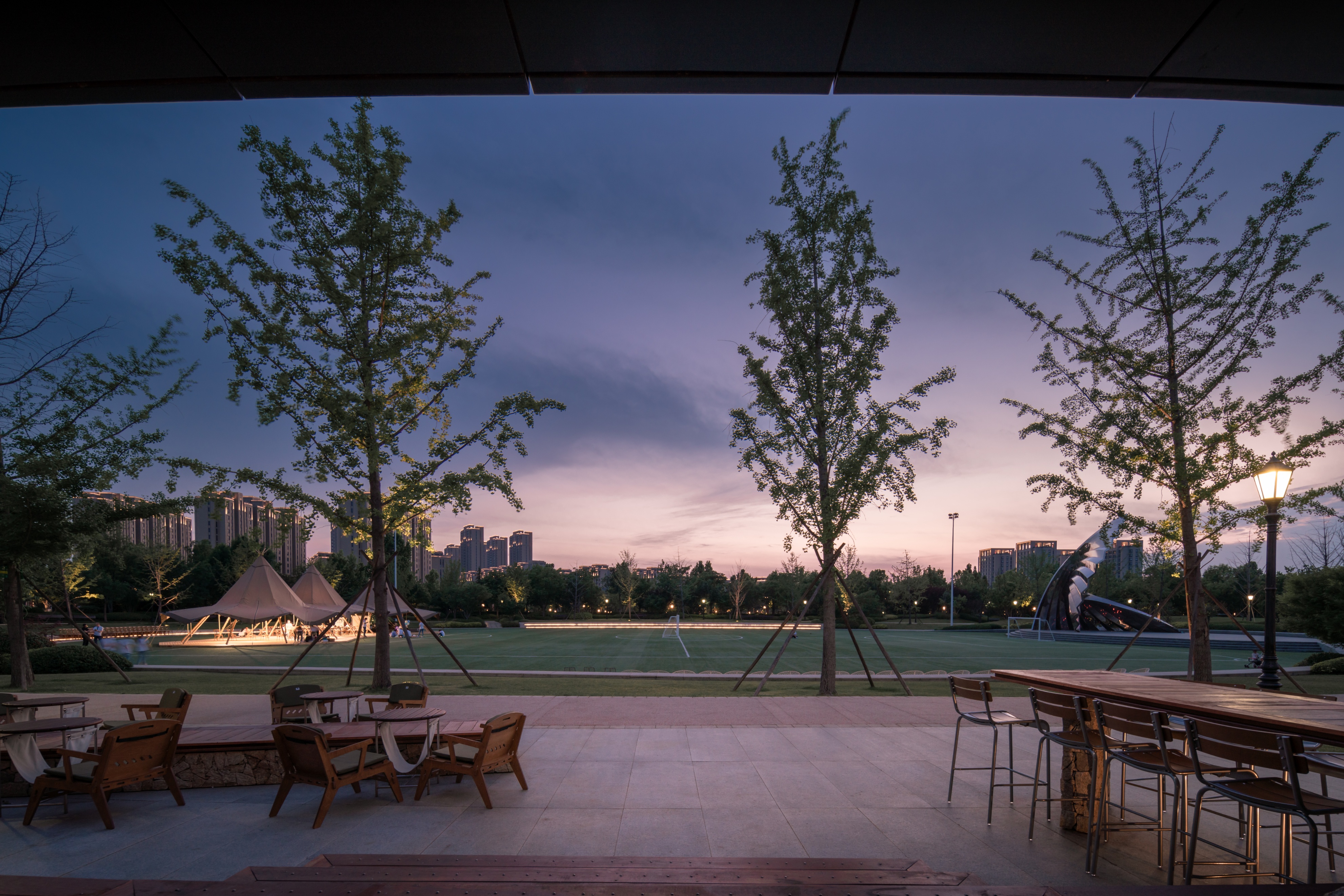 跟随邻里撰稿人，走进治愈力Max的社区空间