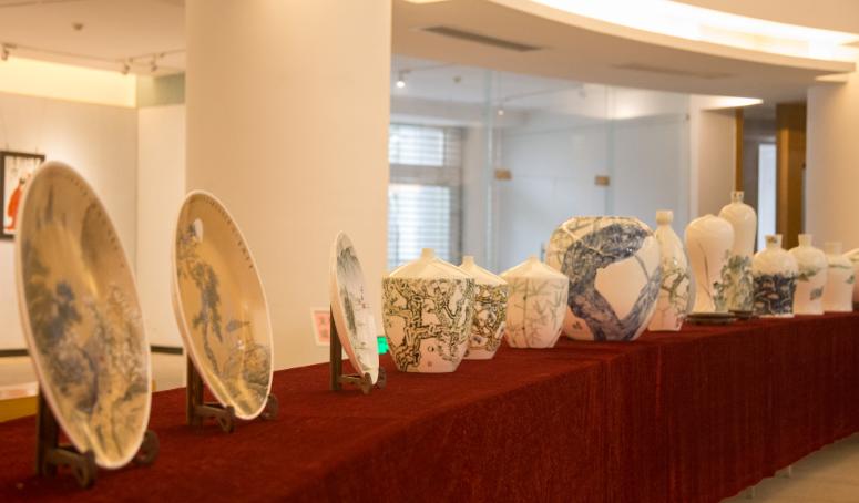 景德镇陶瓷艺术研究院,景德镇陶瓷文化的价值及分析