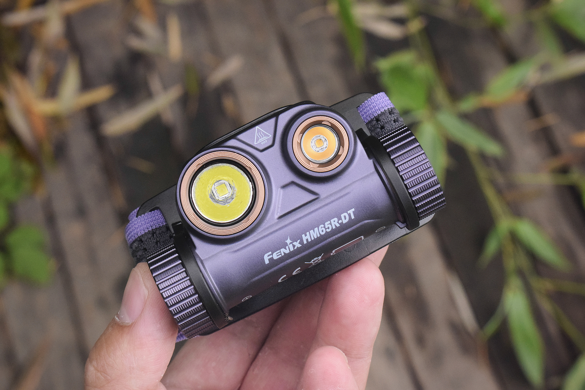 年轻更时尚，菲尼克斯HM65R-DT镁合金越野跑头灯体验